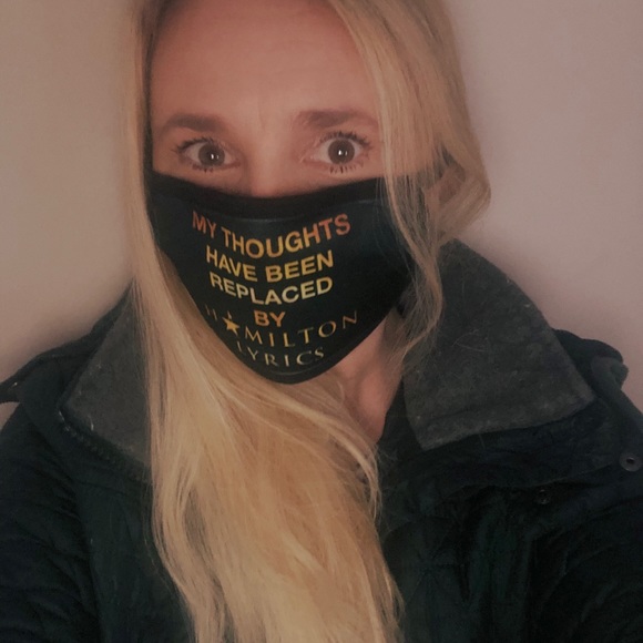 Meet your Posher, Tiffany - Picture 1 of 1